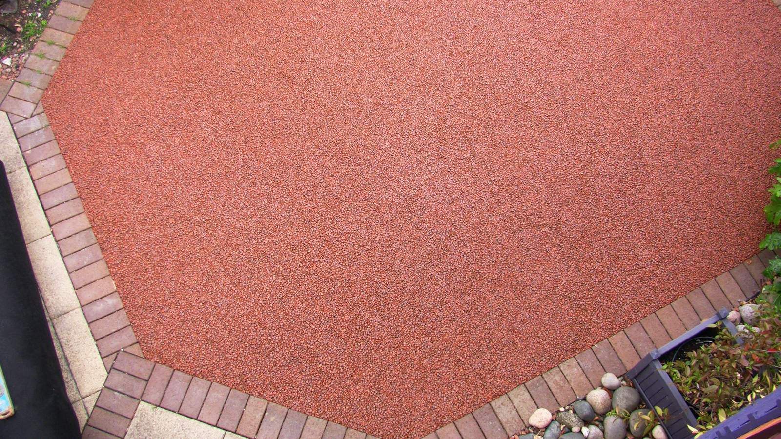 air view resin bound aggregate parking bay